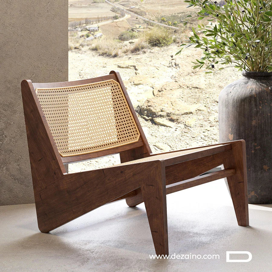 Fauteuil bas design avec structure géométrique inclinée à Casablanca.
